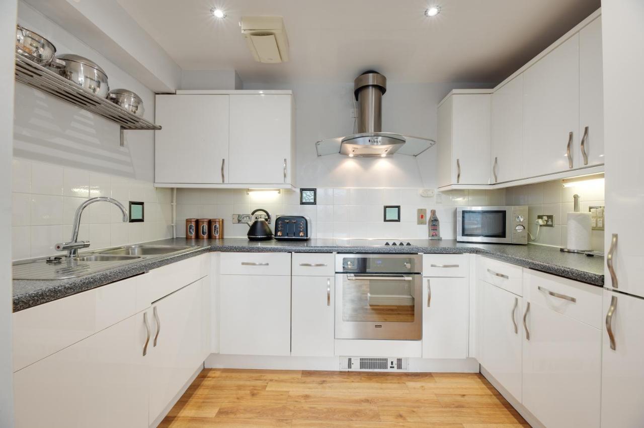 ניוקאסל Swan Apartments 2A By Week2Week מראה חיצוני תמונה